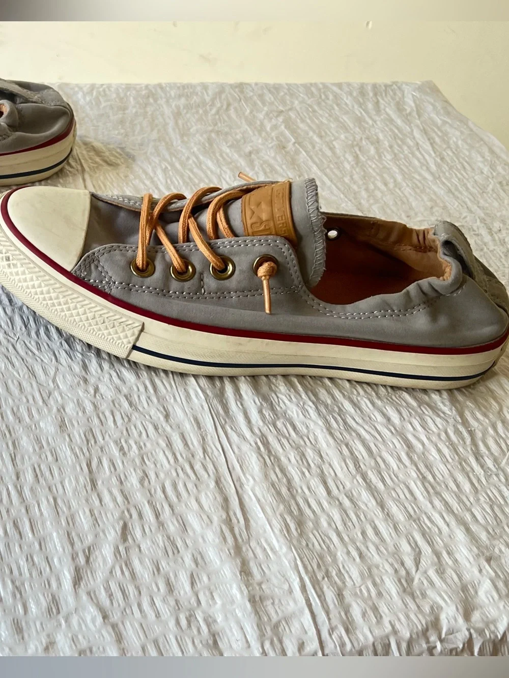 Converse Low-Top Sneakers in Light Gray with Tan and Red Trim